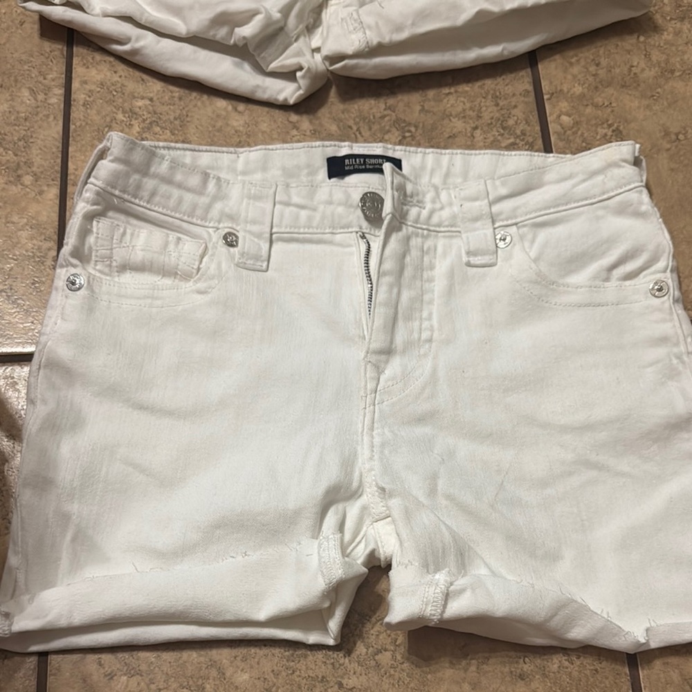 true religion and aeropostale sold together